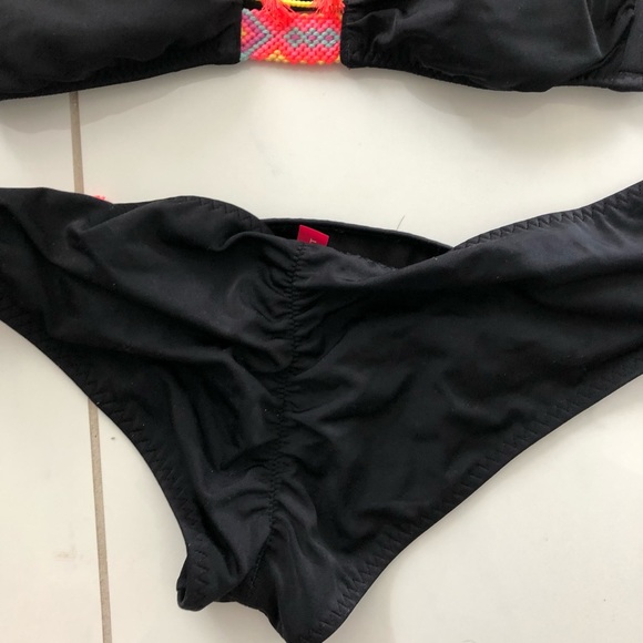 Victoria Secret Strapless Tribal Detail Bikini - Picture 6 of 8